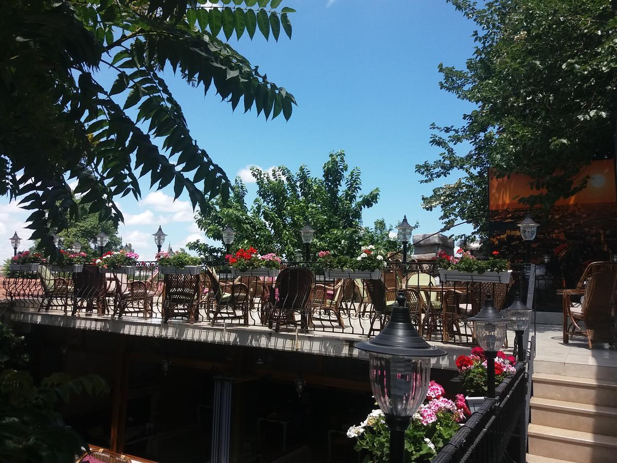 Beyaz Kosk Hotel Istanbul Exterior photo